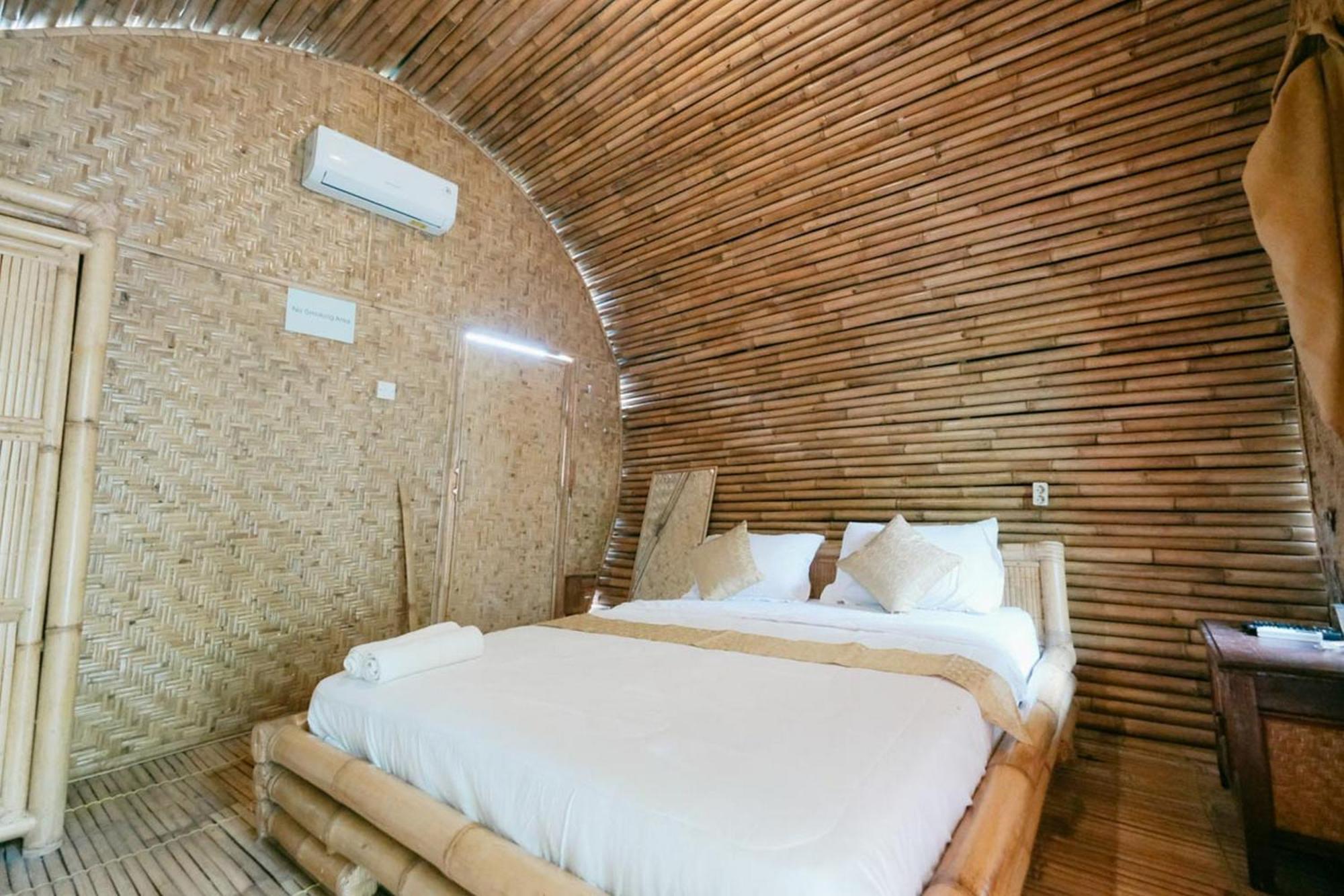Cici Bungalow Senggigi Мангсит Экстерьер фото