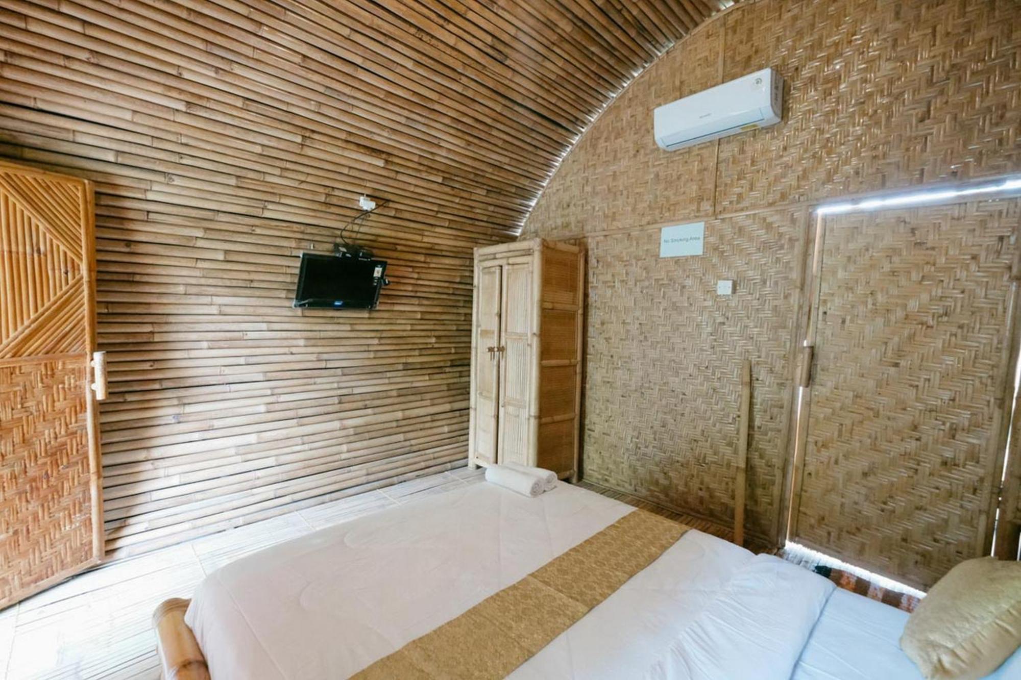 Cici Bungalow Senggigi Мангсит Экстерьер фото