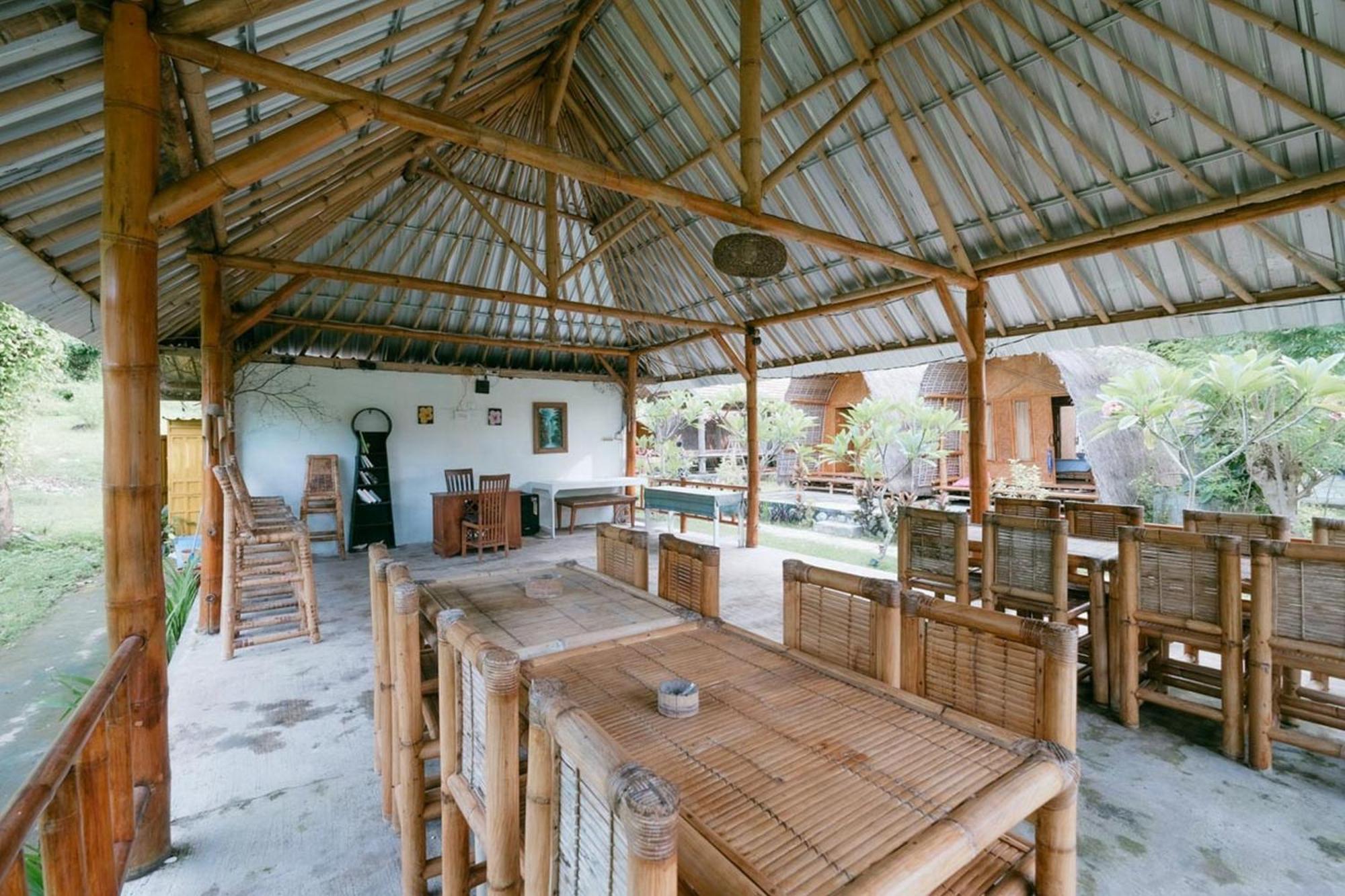 Cici Bungalow Senggigi Мангсит Экстерьер фото